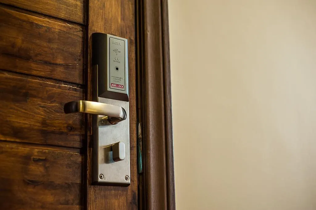 Armenian Suite Hotel George Town