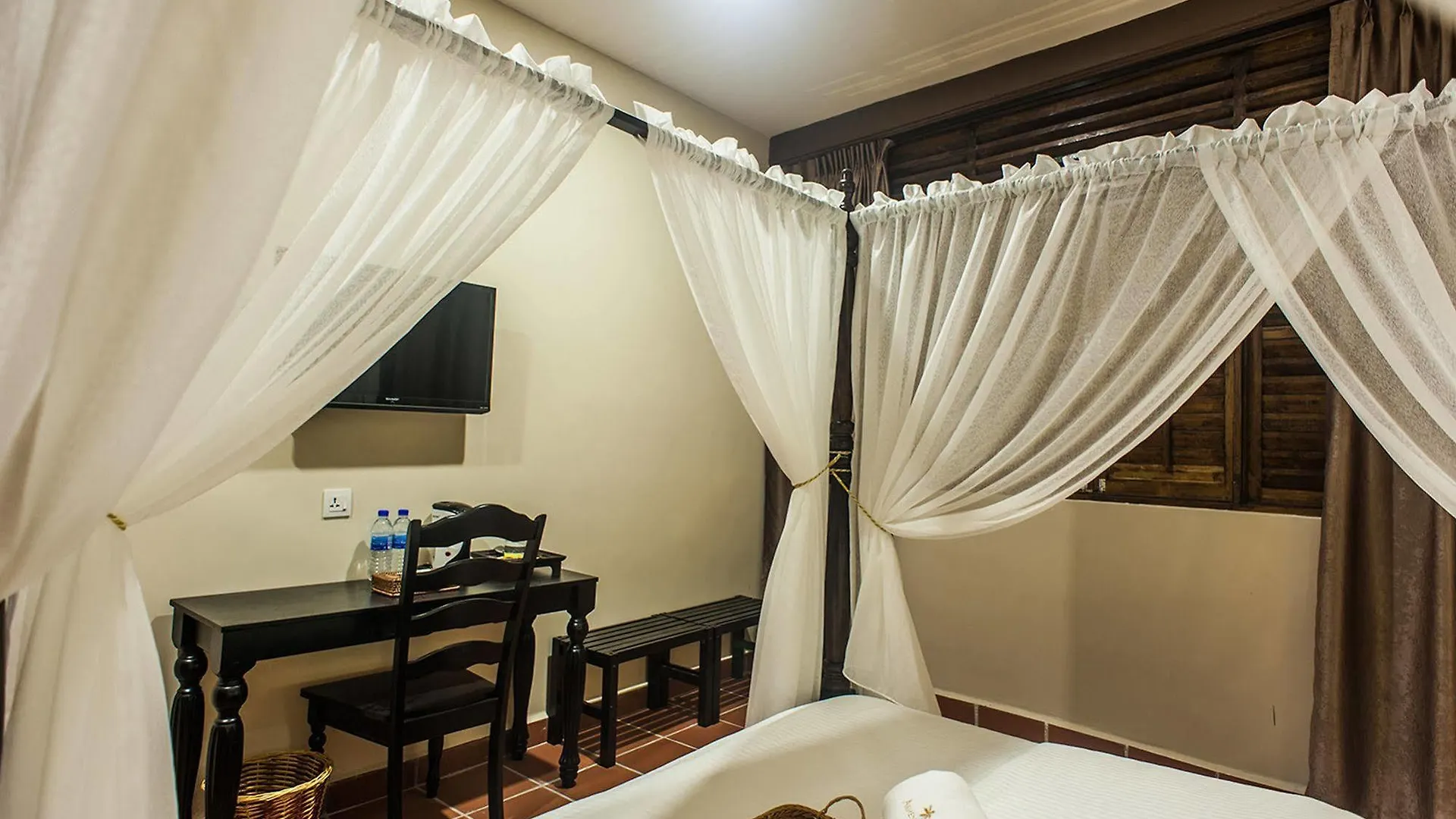 Armenian Suite Hotel George Town