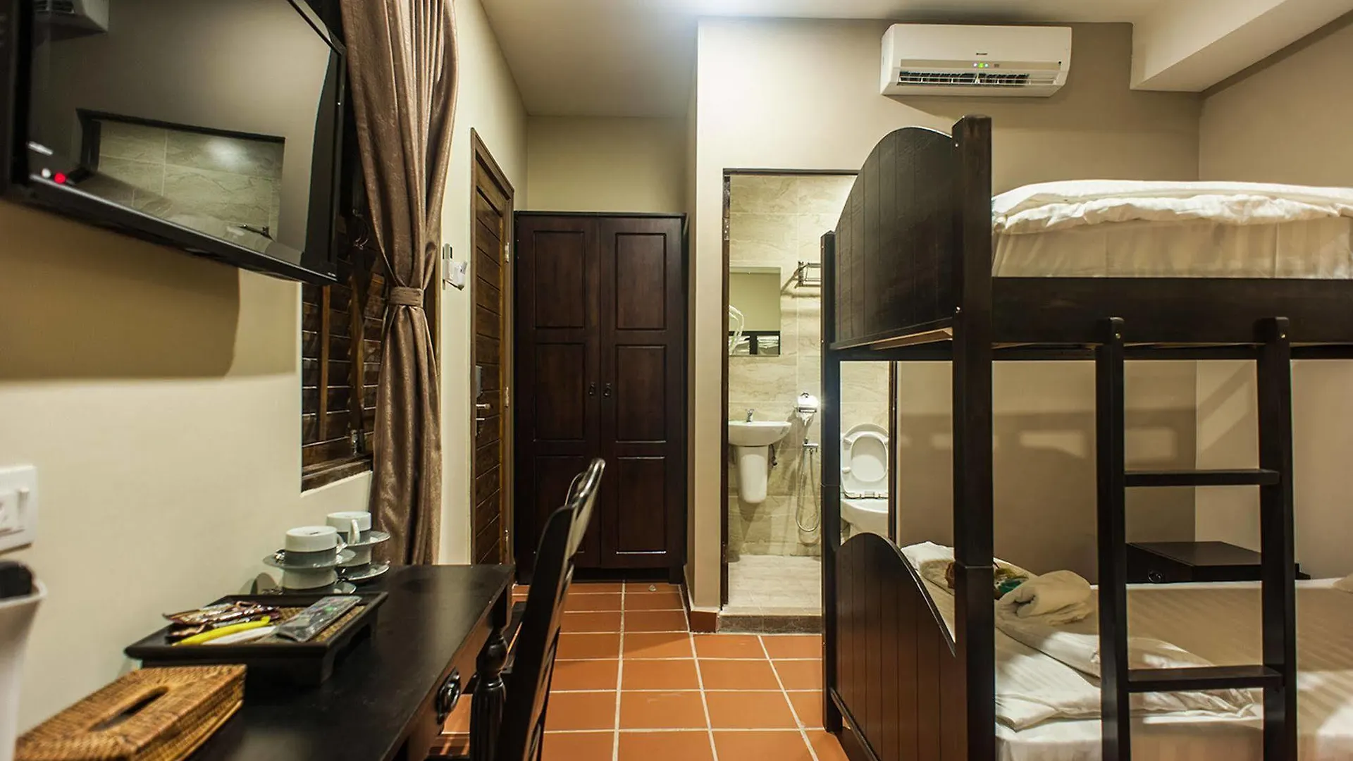 Armenian Suite Hotel George Town