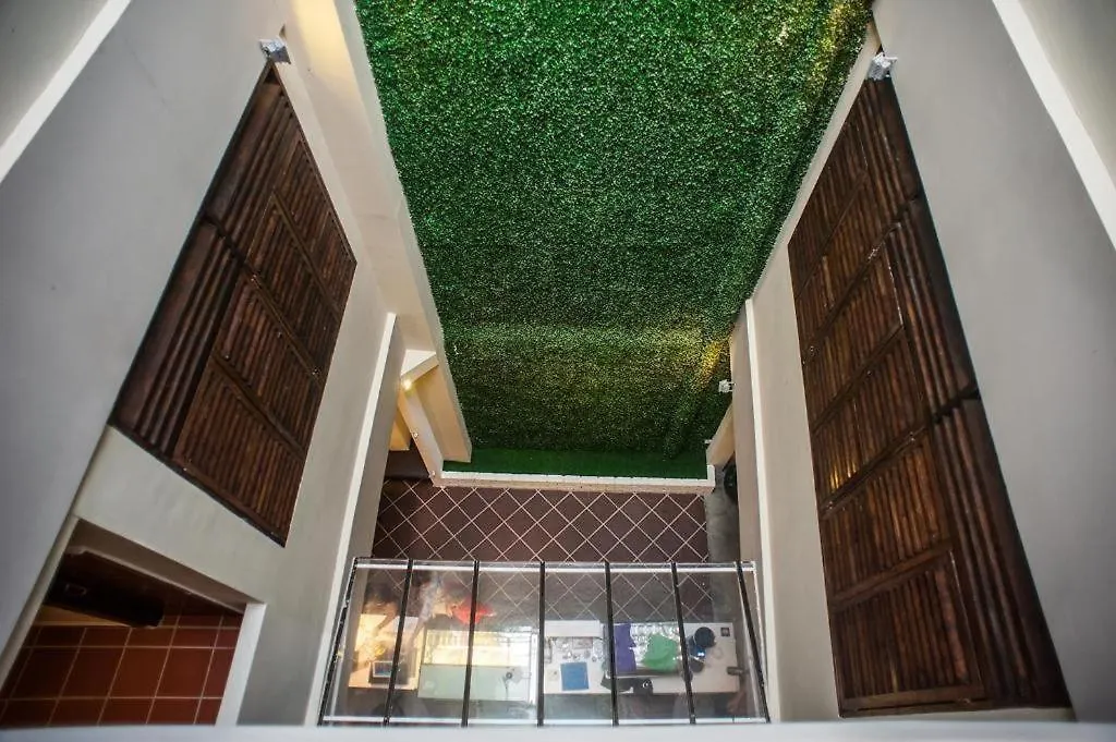 Armenian Suite Hotel George Town