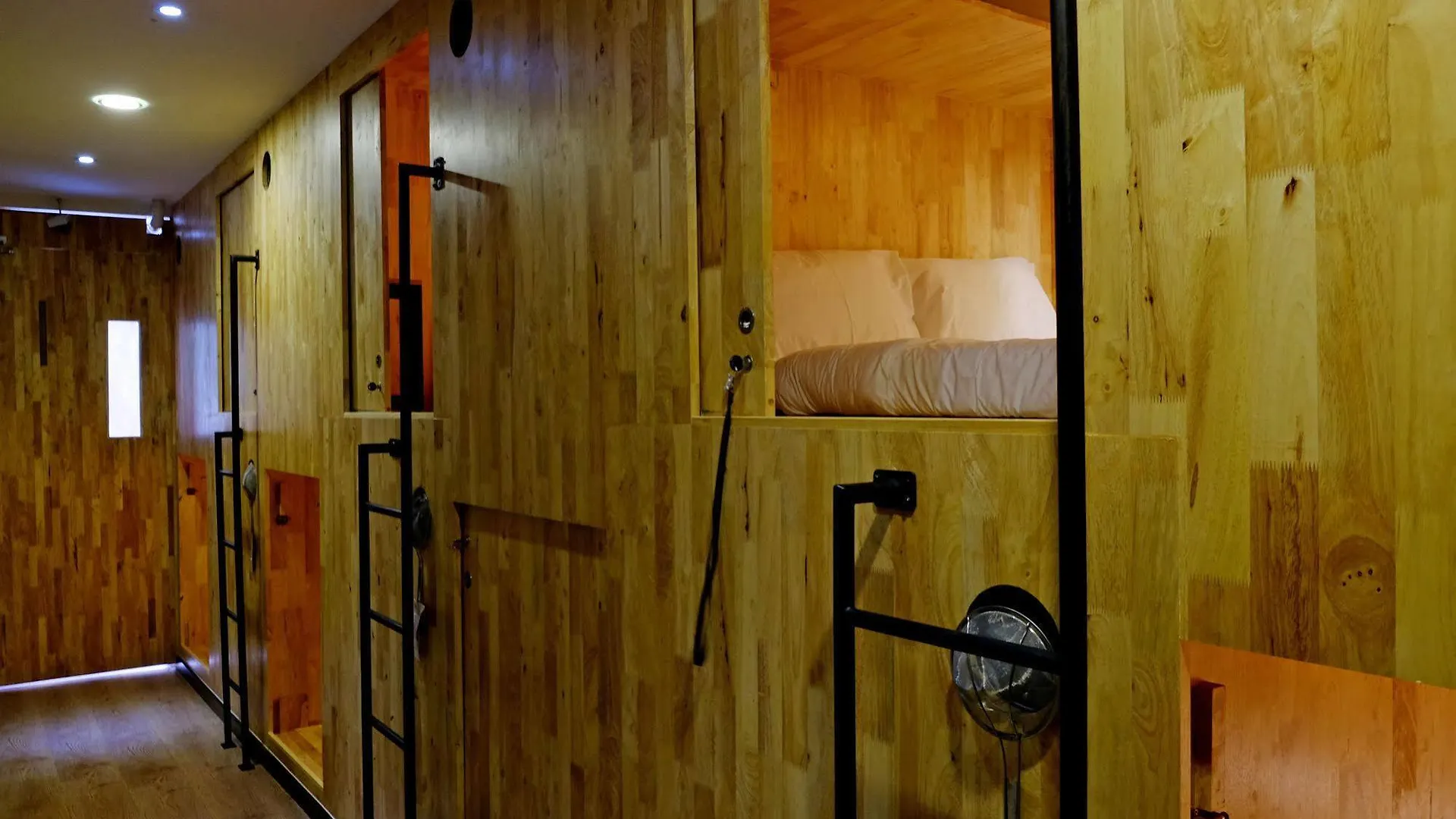 Armenian Suite Hotel George Town